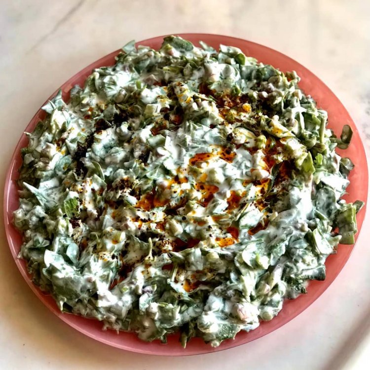 Semiz Otu Salatası