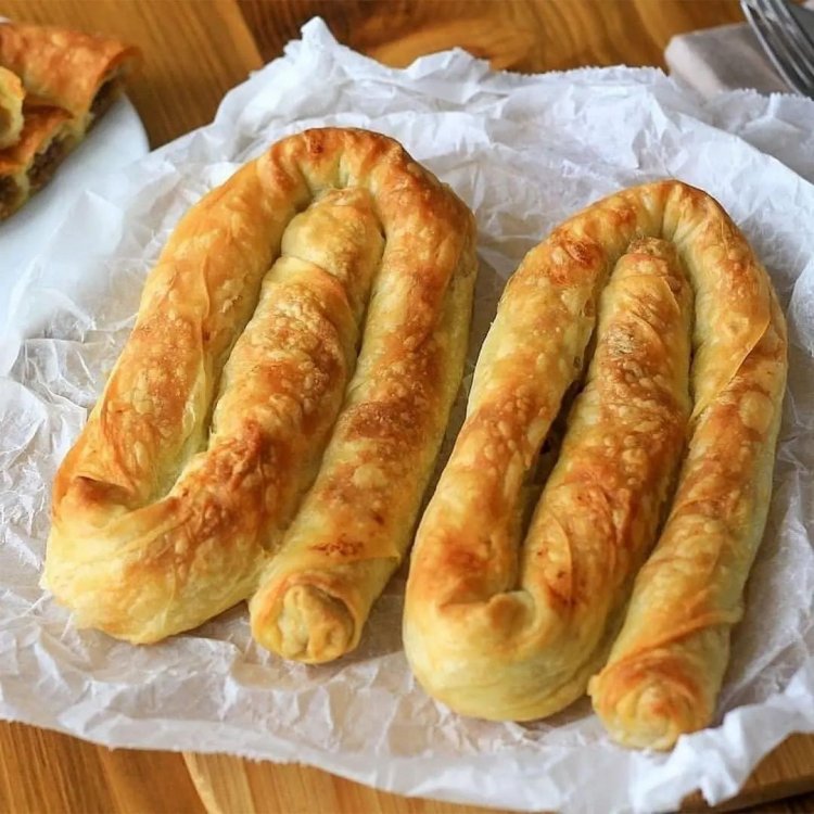 Kıymalı Börek