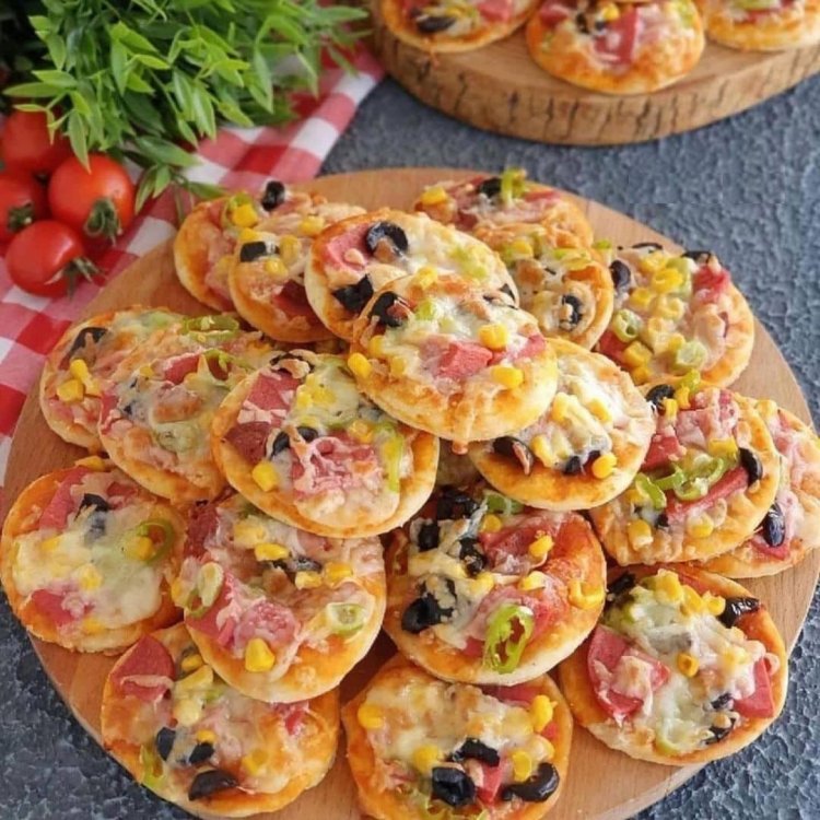 Kahvaltıya Lokmalık Mini Pizza