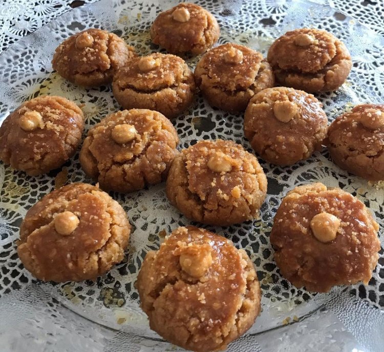 Karamelize Şuruplu Şekerpare